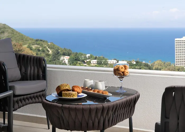 شقة Celestial Blu Penthouse