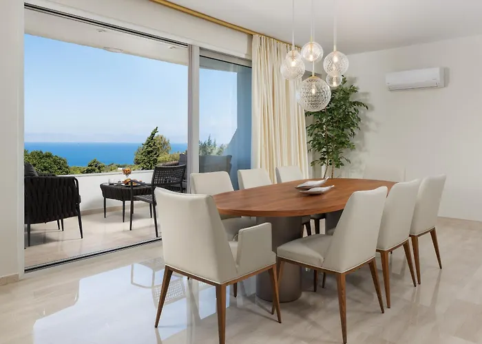 Celestial Blu Penthouse شقة