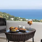 شقة Celestial Blu Penthouse